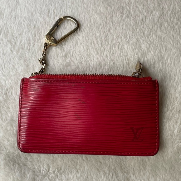 Louis Vuitton Red Epi Key Cles - Picture 11 of 16